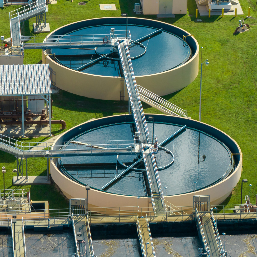 A picture of 2 hydro tanks.